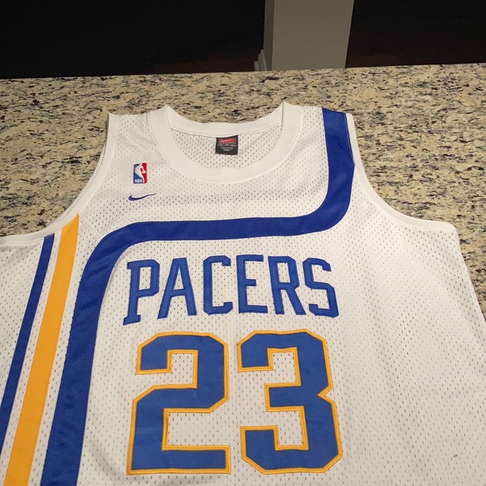 Ron arrest rumble in the palace pacers jersey